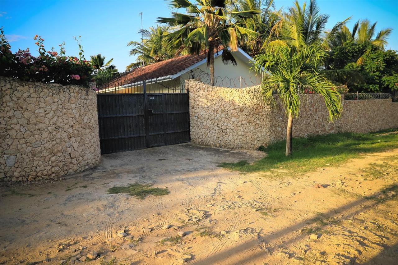 V-Szameitat Homes Diani Beach Exterior foto